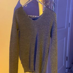 Gray long sleeved sweater